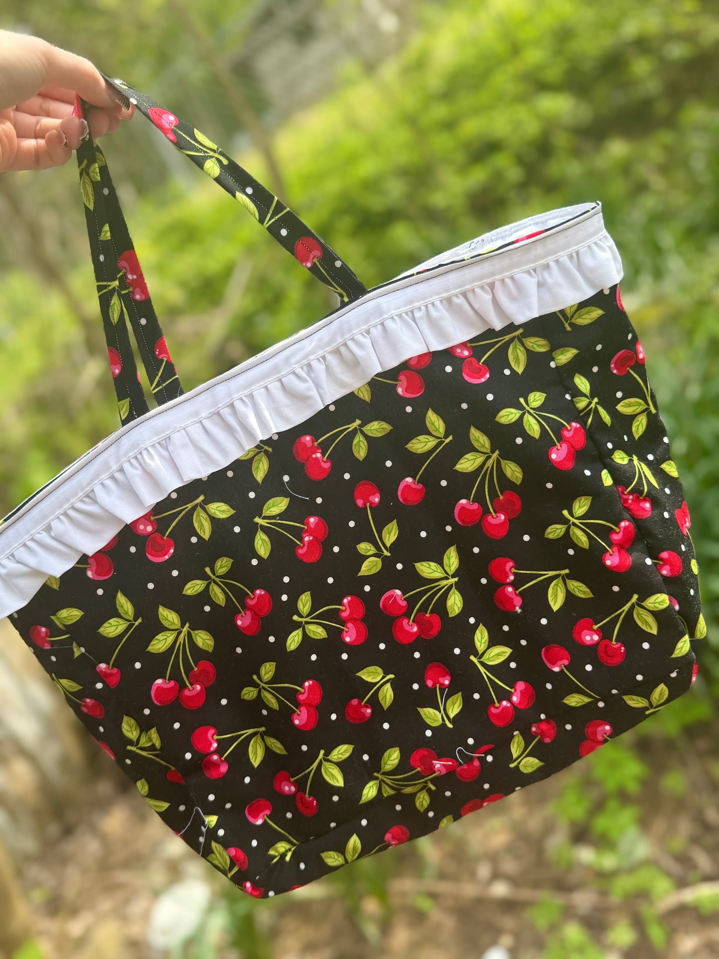 Cherry tote bag