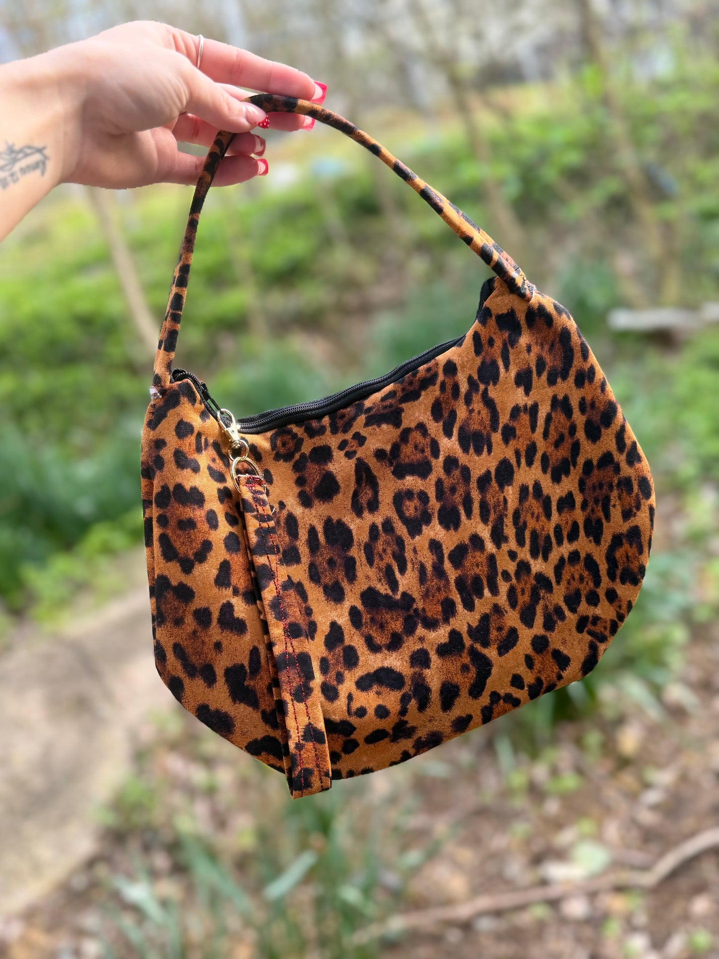 Cheetah print hand bag
