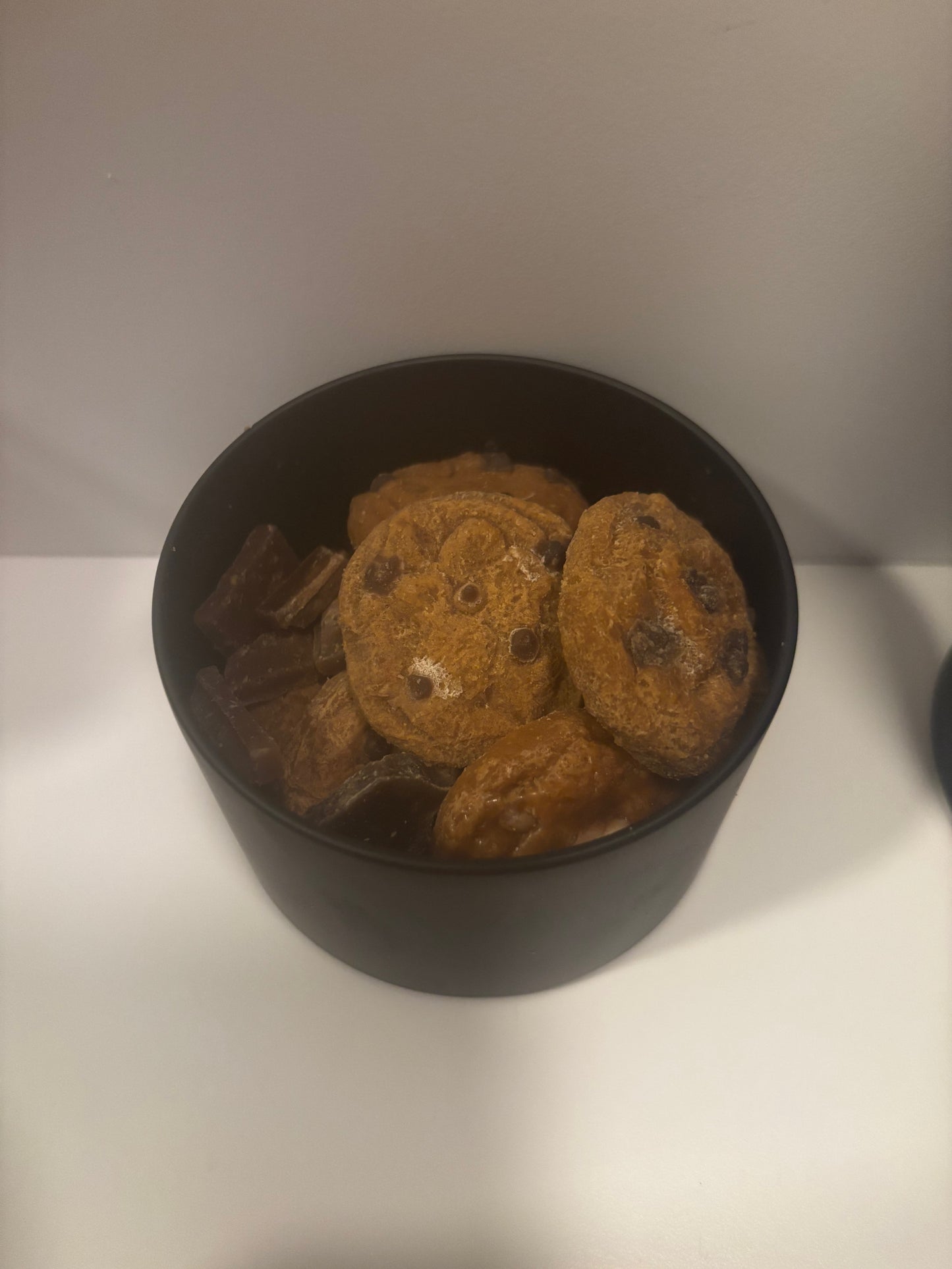 Chocolate chip cookie wax melts